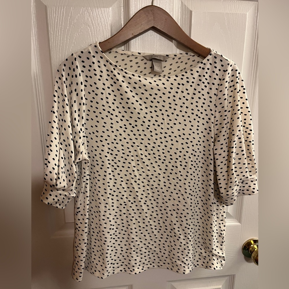 H&M White and Black Polka Dot Blouse